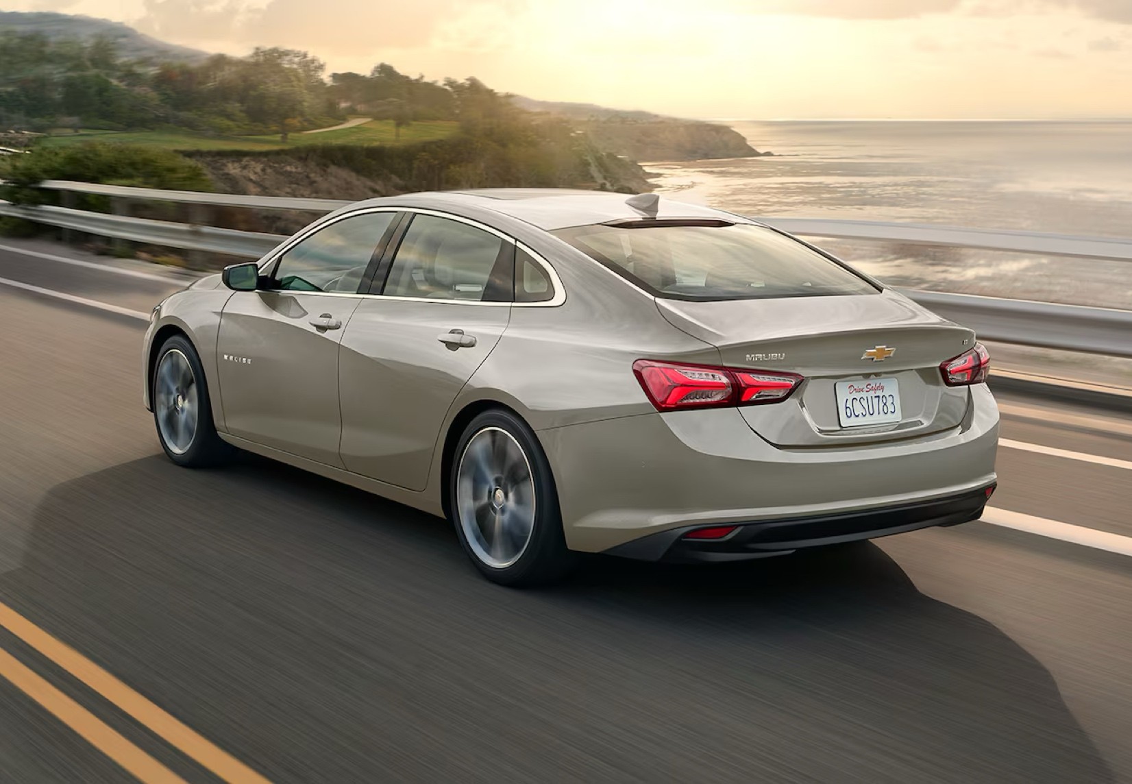 25Malibu-2-Left-Image@2x