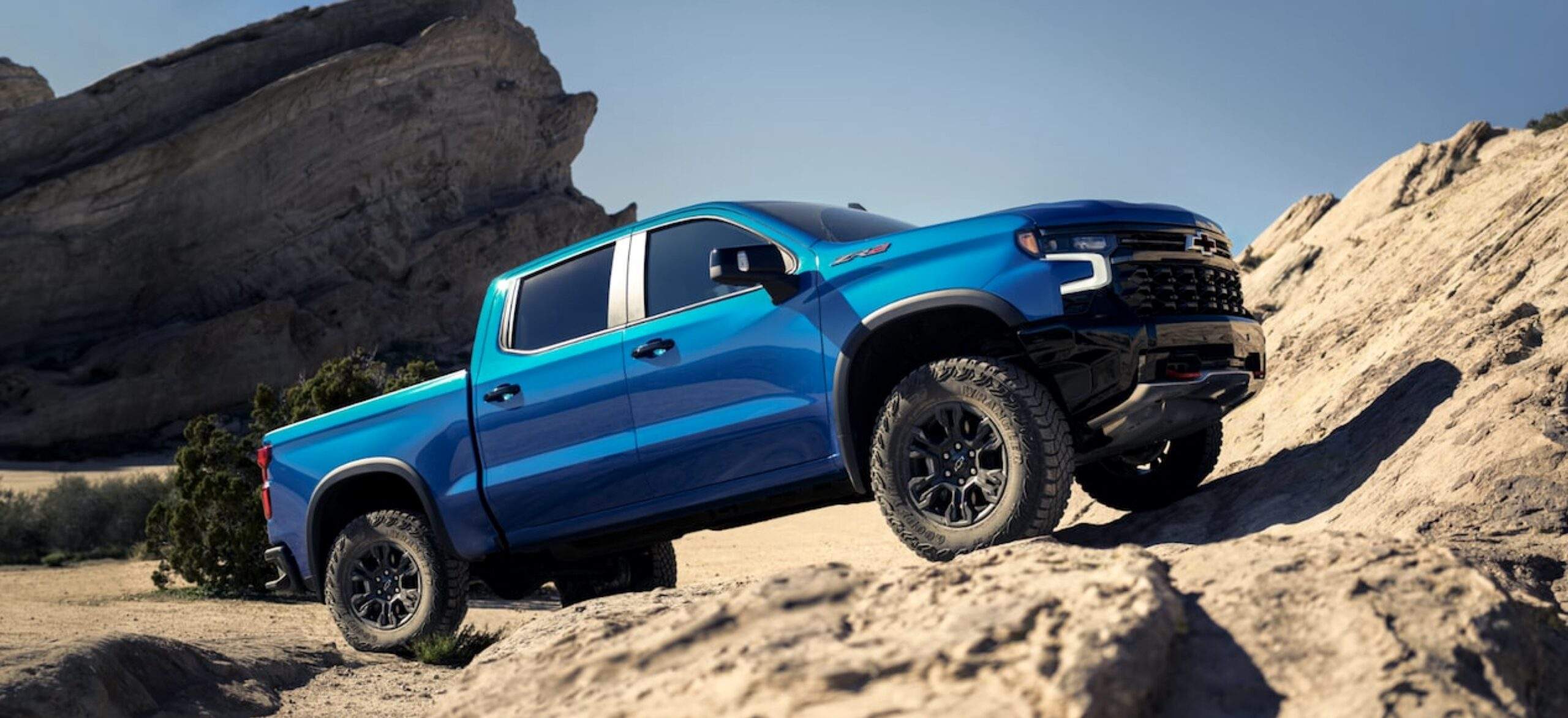 hero-background-silverado1500 – 26